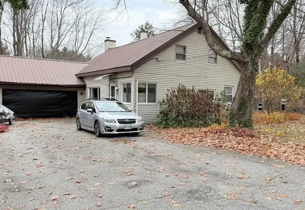 3 Carter Road, Merrimack, NH 03054