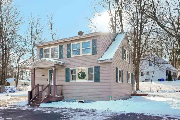 31 Libbey Street, Goffstown, NH 03102