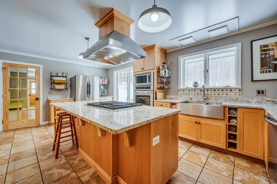 53 Elkins Road, New London, NH 03257 - Image #3