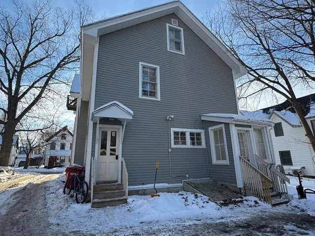 27 Upper Welden Street, Saint Albans, VT 05478 - Image #2