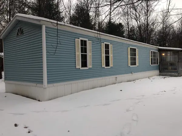 95 Shannon Road, Colchester, VT 05446