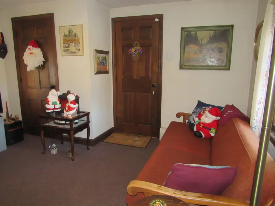 17 Garrison Road, Salem, NH 03079 - Image #3