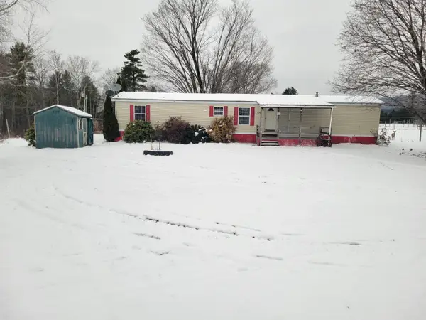 180 Stratton Road, Rutland Town, VT 05755