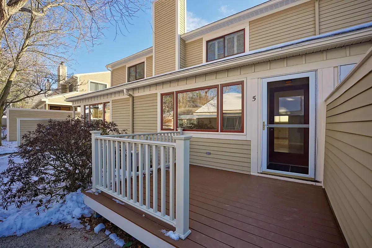 5 Spinnaker Way, Portsmouth, NH 03801 - Image #1