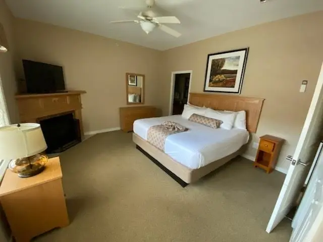 1 River Run Drive #Week 43 - Oct. 25-Nov 1, 2026, Bartlett, NH 03812 - Image #3