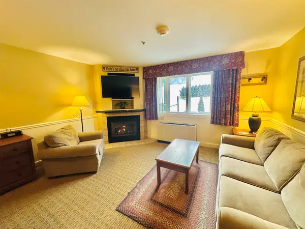 235/237, QTR 1 89 Grand Summit Way, Dover, VT 05356