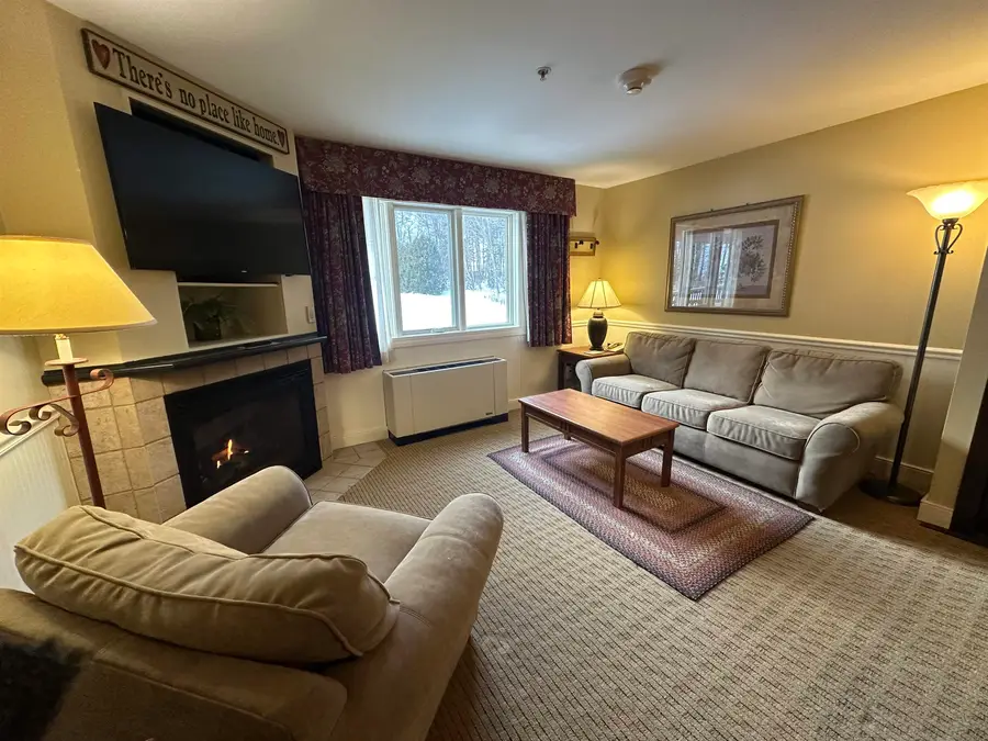 235/237, QTR 1 89 Grand Summit Way, Dover, VT 05356 - Image #2