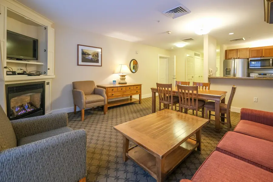 717/719 Q1-4 Jackson Gore Adams House, Ludlow, VT 05149 - Image #3