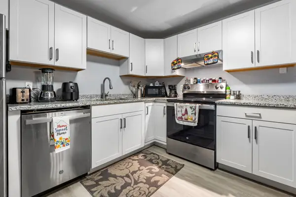 12 E Side Drive #Bldg  1 Unit 6, Concord, NH 03301