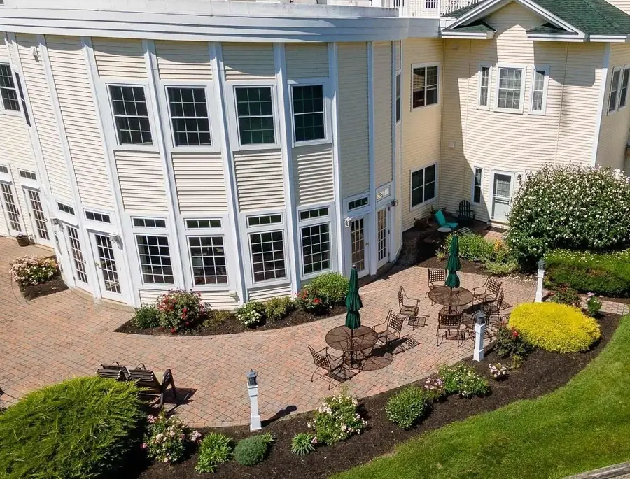 118 Secretariat Way #104, Rochester, NH 03867 - Image #3