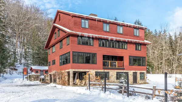 56 Turner Mill Lane, Stowe, VT 05672