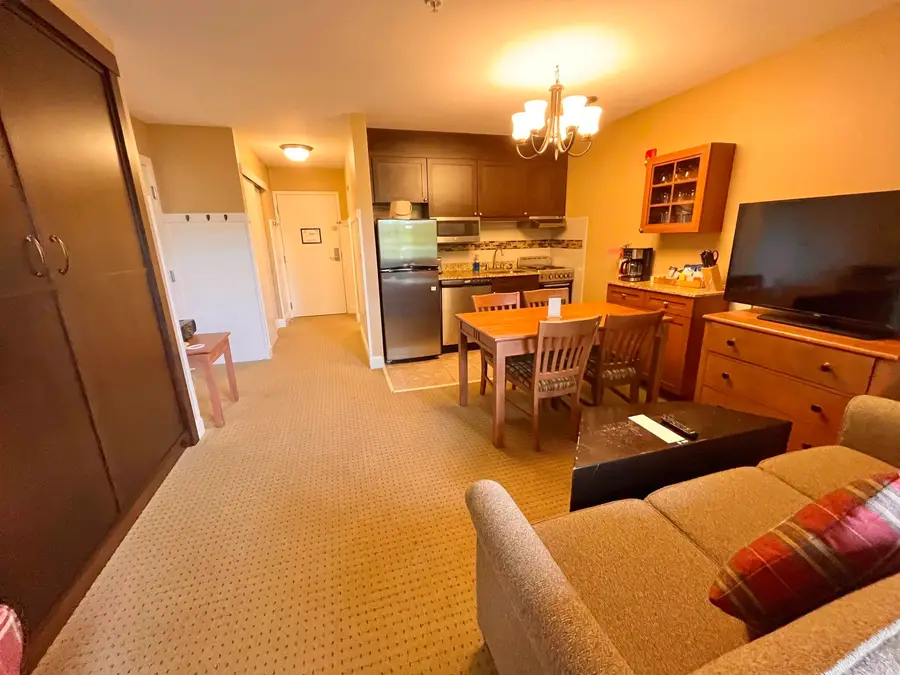 106/108 Q3, 89 Grand Summit Way, Dover, VT 05356 - Image #2