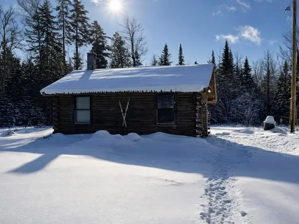 975 Newark Pond Road, Newark, VT 05871