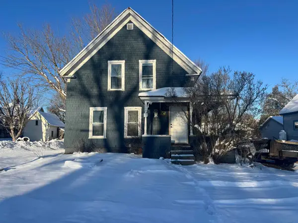 8 Kilkenny Street, Lancaster, NH 03584