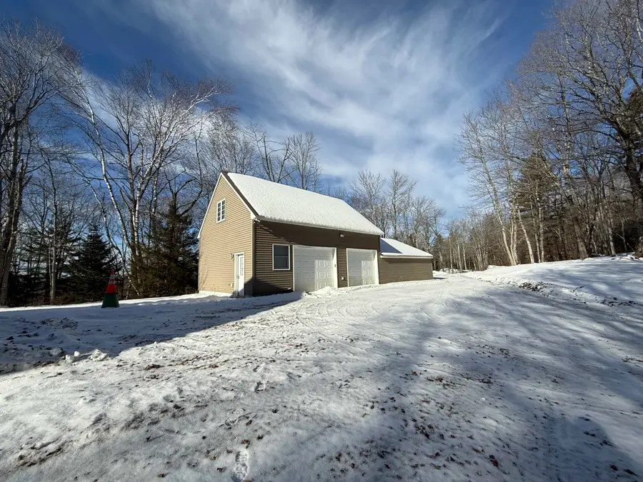 852 Sawyer Hill Road, Mount Holly, VT 05758 - Image #3