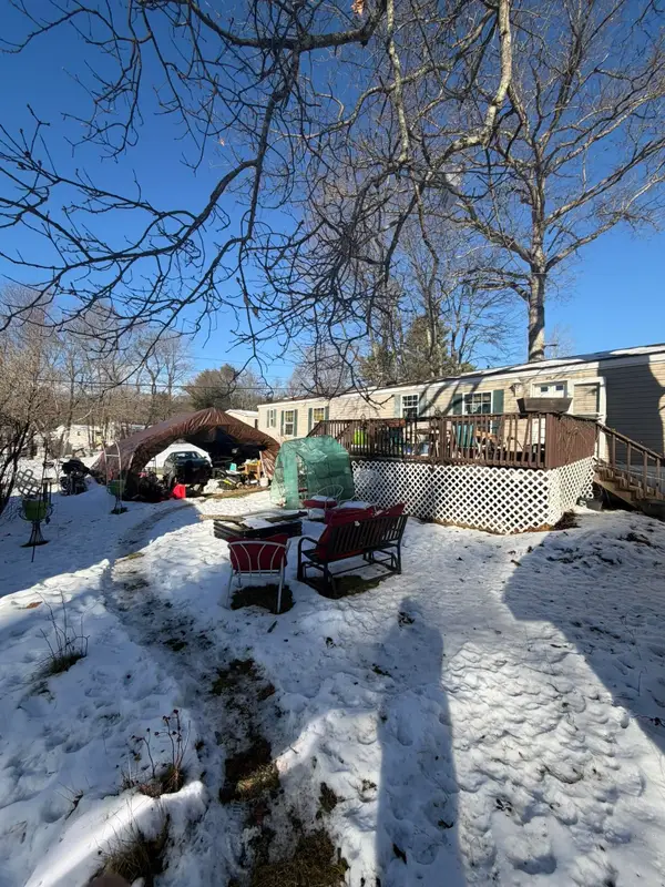 26 Woodlawn Drive, Allenstown, NH 03275