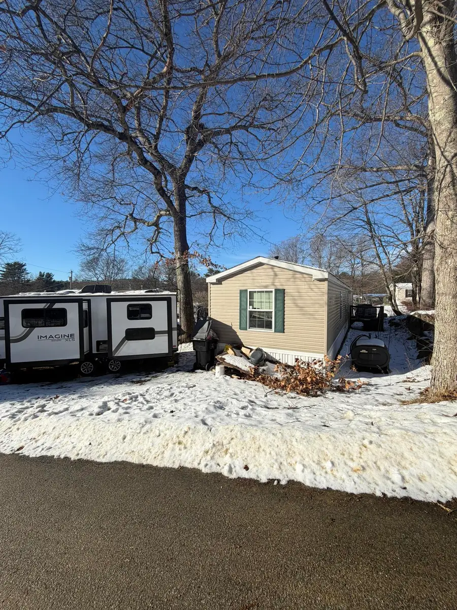 26 Woodlawn Drive, Allenstown, NH 03275 - Image #2