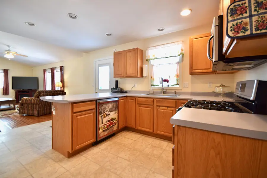 11 Steeplechase Lane, Milton, VT 05468 - Image #2