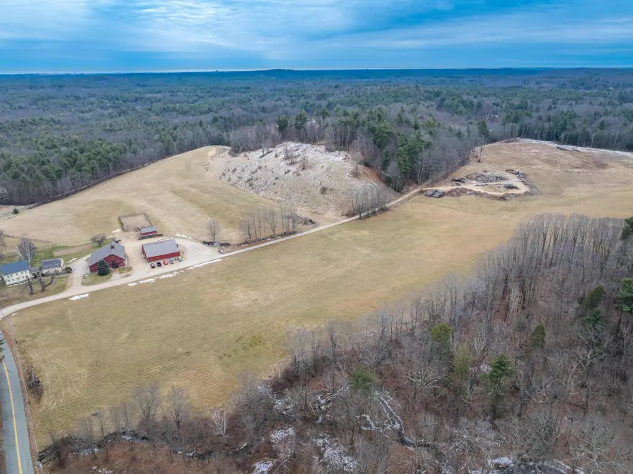 13 North Road, Kensington, NH 03833 - Image #2