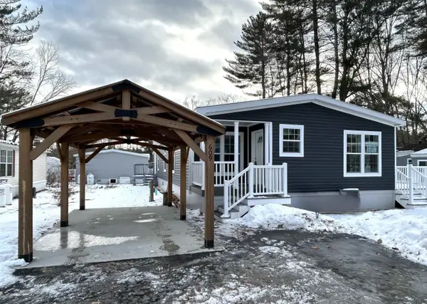 609 Canterbury Drive, Exeter, NH 03833