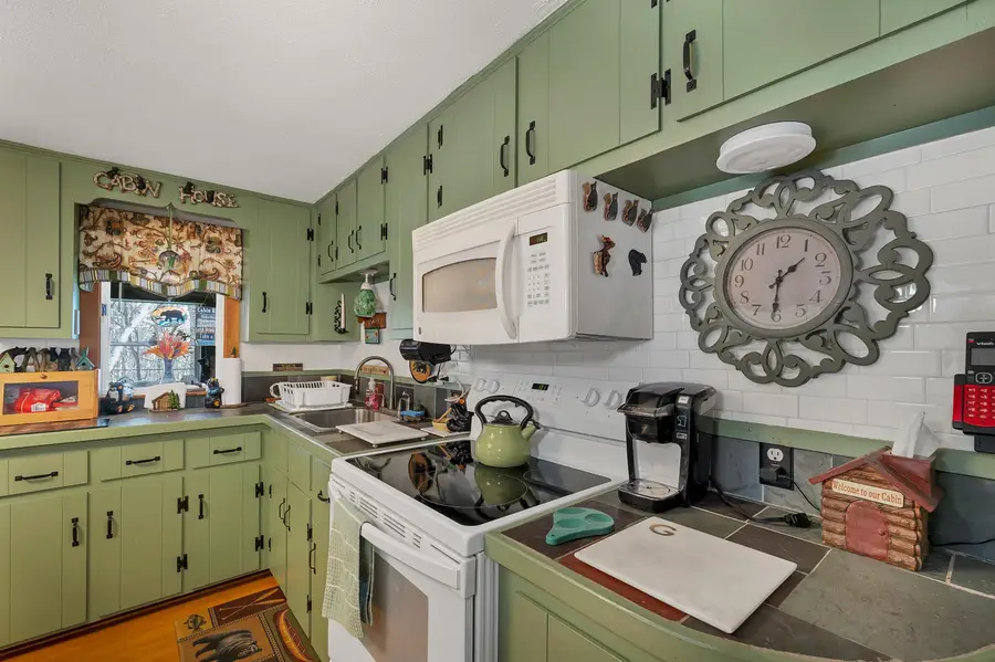 408 Albert Road, Madison, NH 03849 - Image #3