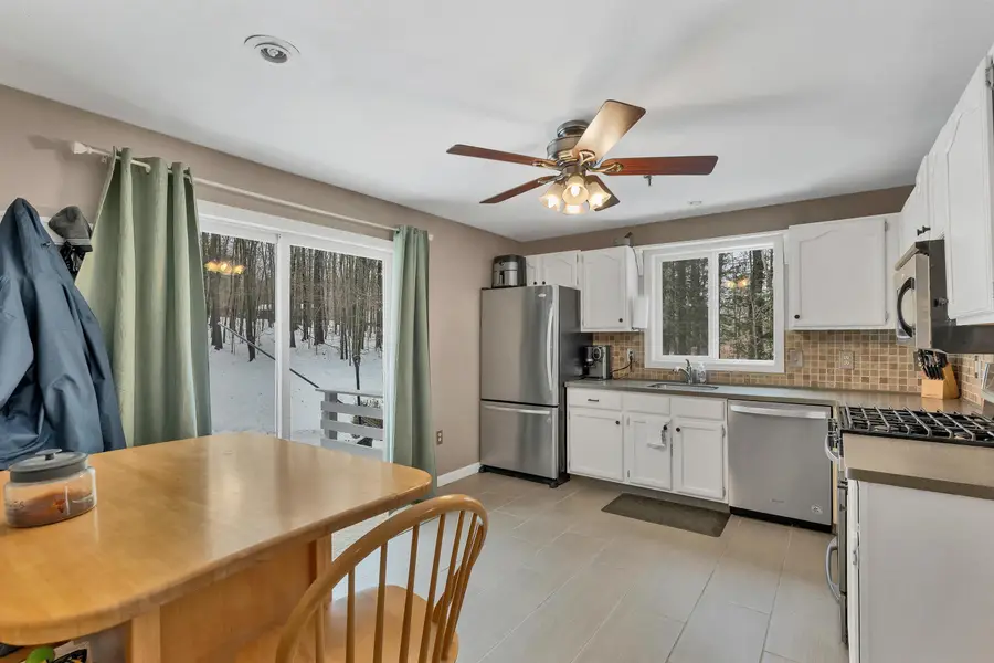 21 Canterbury Crossing, Northfield, NH 03276 - Image #3