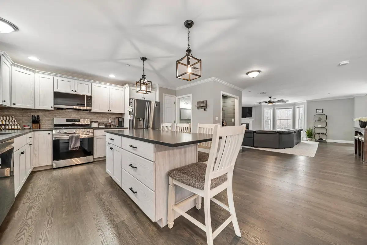 22 Scribner Road, Raymond Town, NH 03077 - Image #1