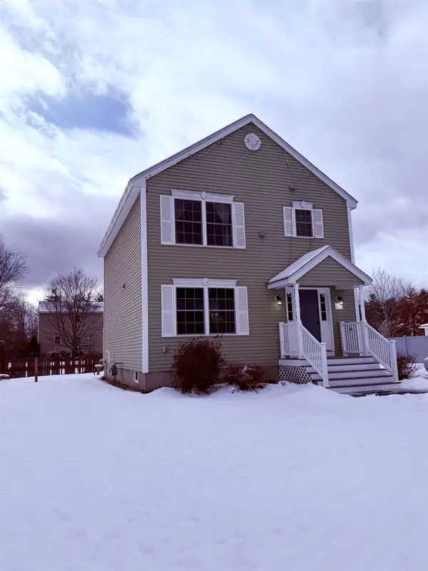 9 Amy Way, Concord, NH 03303