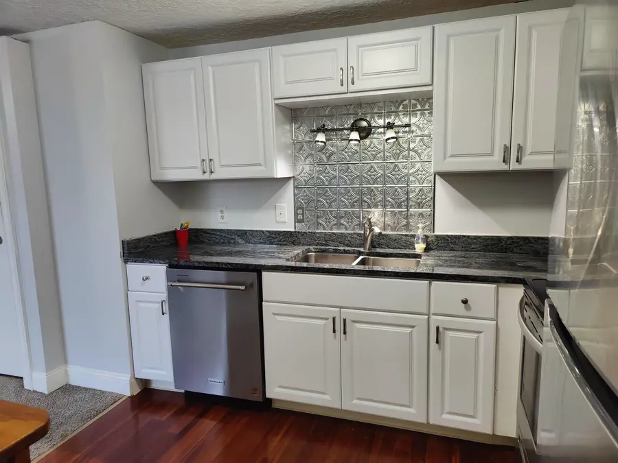 55 River Road #5B, Manchester, NH 03104 - Image #3