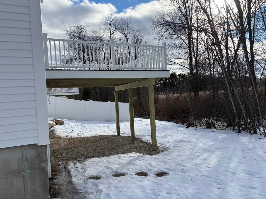 153 garvin Avenue, Manchester, NH 03109 - Image #3