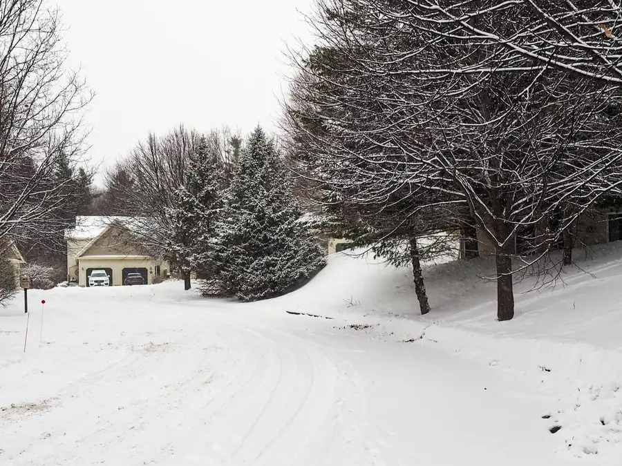 229 Juniper Drive, South Burlington, VT 05403 - Image #2