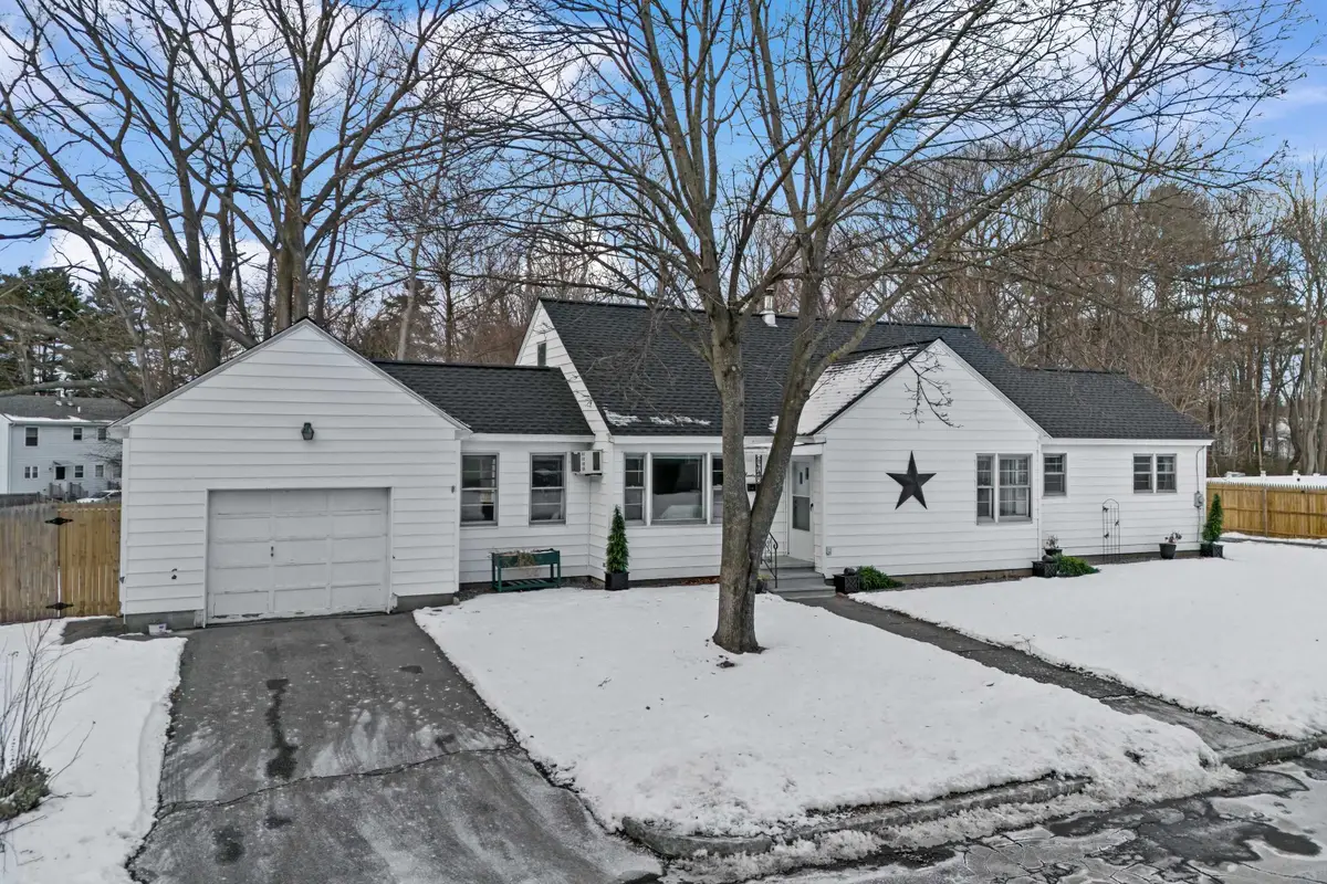 93 Armand Avenue, Manchester, NH 03103 - Image #1