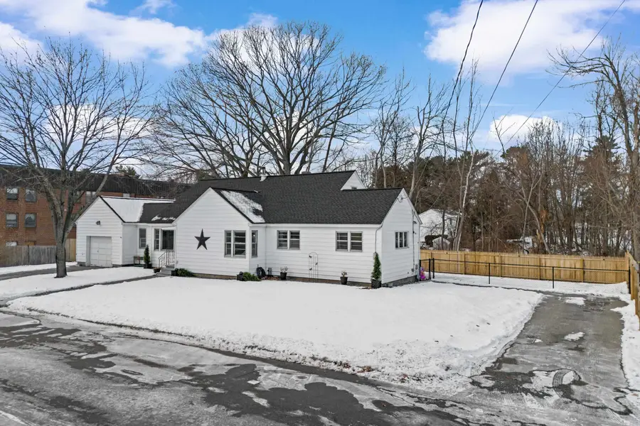 93 Armand Avenue, Manchester, NH 03103 - Image #3