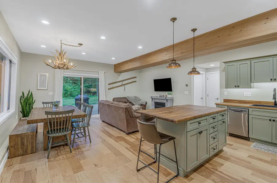 237 Glen Ledge Road, Glen, NH 03838 - Image #2