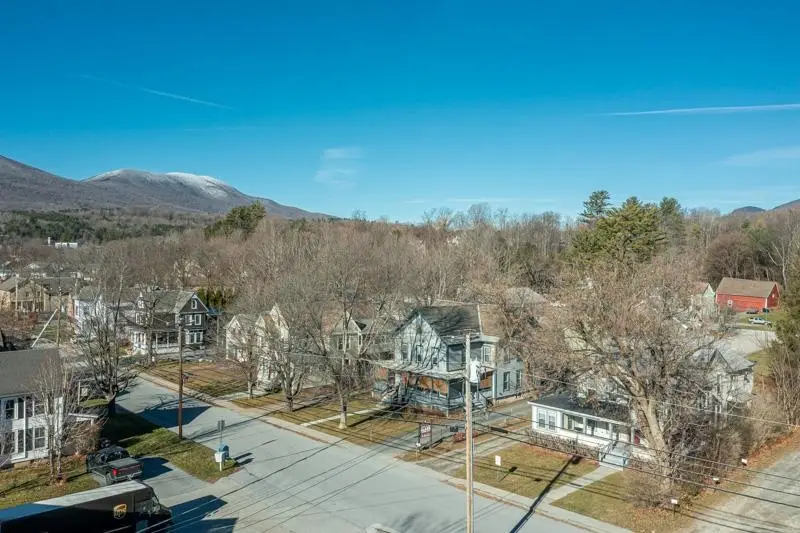 105 Elm Street, Manchester Center, VT 05255 - Image #2