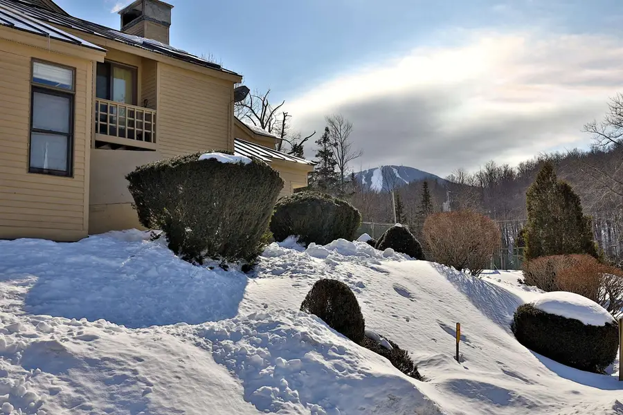 106 Fox Hollow Village #C4, Mendon, VT 05701 - Image #3