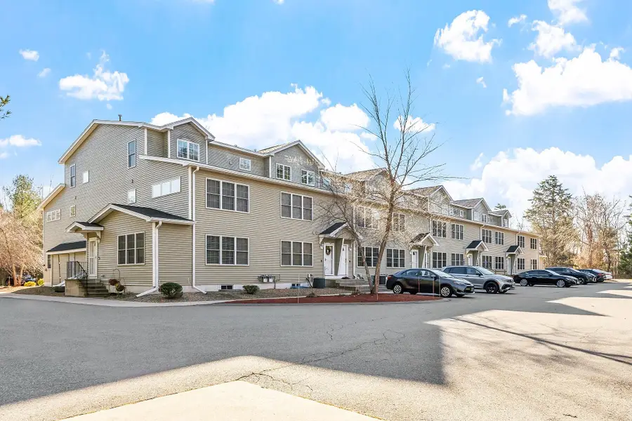 10 Steeple Chase Drive, Hampstead, NH 03841 - Image #2