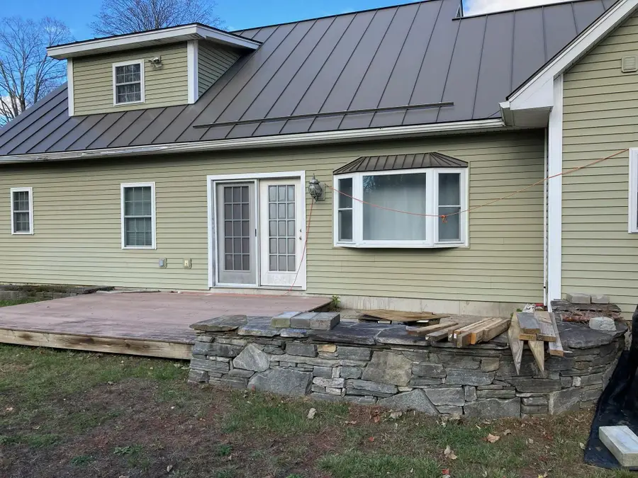286 Giddings Street, North Springfield, VT 05150 - Image #3