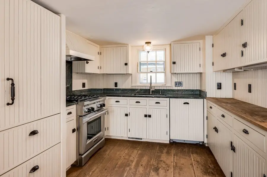 47 Newmarket Road, Durham, NH 03824 - Image #3