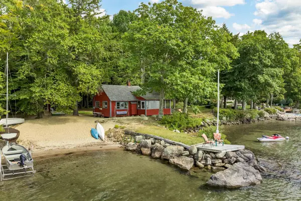 47 Pot O Beans Road, Moultonborough, NH 03254