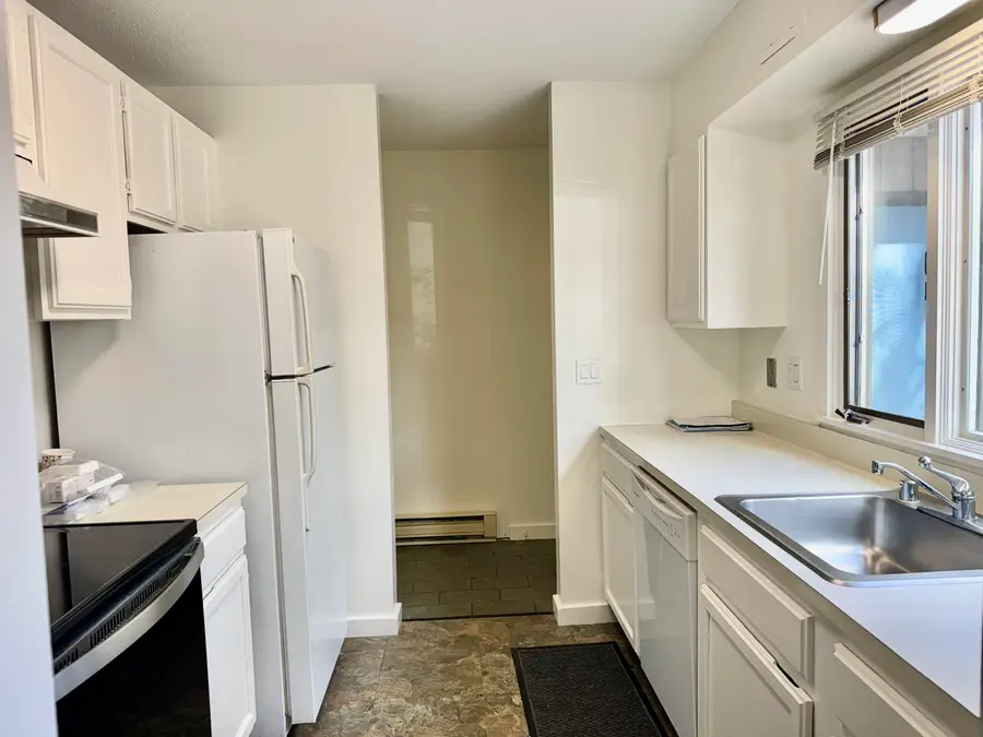 107 Brook Hollow, Hanover, NH 03755 - Image #3