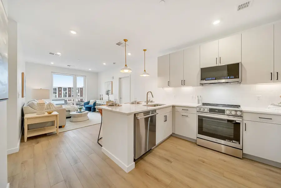 80 Constitution Avenue #317, Portsmouth, NH 03801 - Image #2