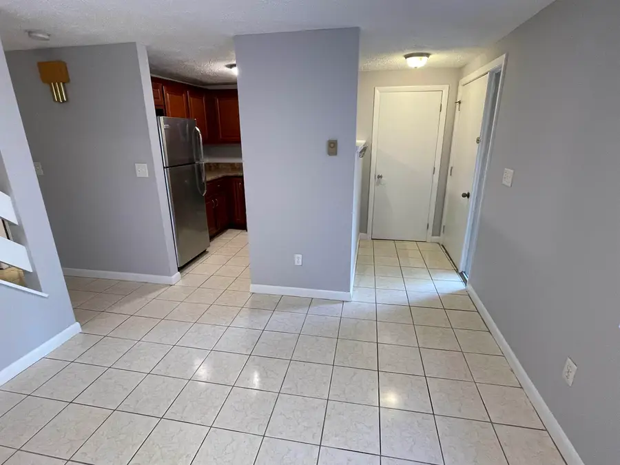 12 Victoria Drive, Merrimack, NH 03054 - Image #2