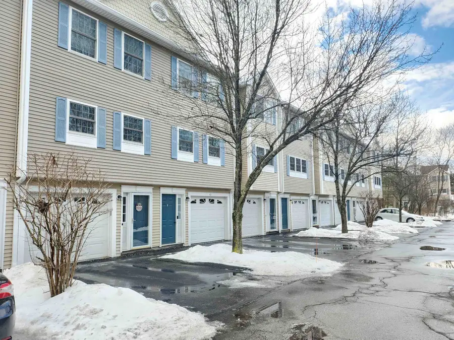 1029 S Mammoth Road #36, Manchester, NH 03109 - Image #3