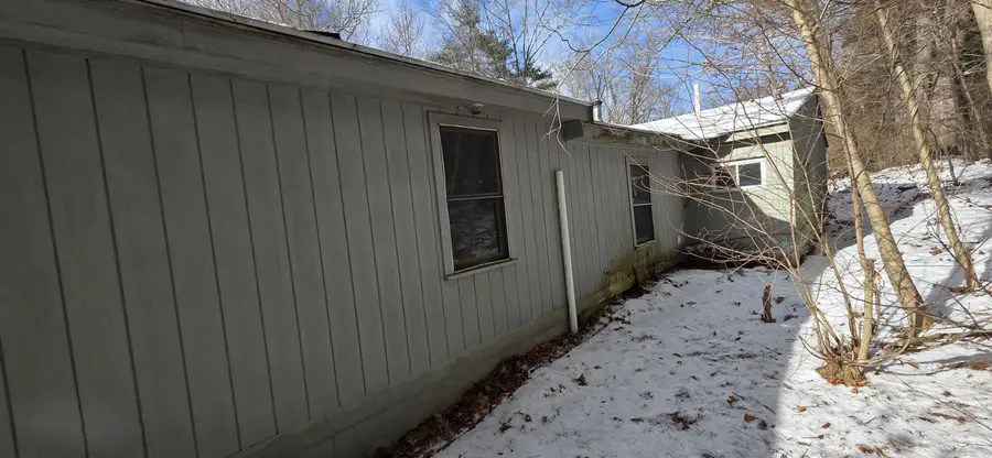 99 Route 27, Raymond, NH 03077-1211 - Image #2