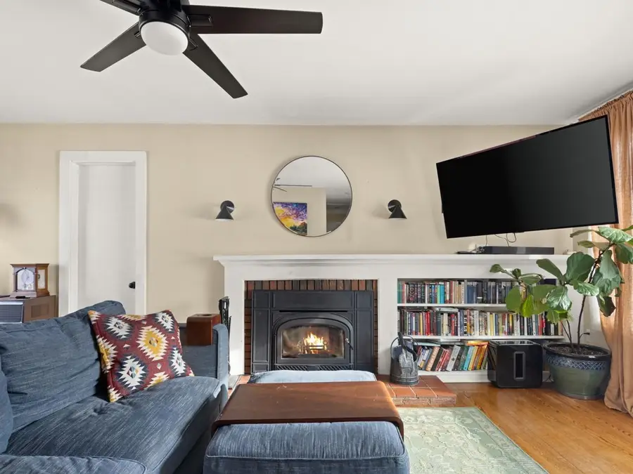 17 South Summit Street, Essex Junction, VT 05452 - Image #3