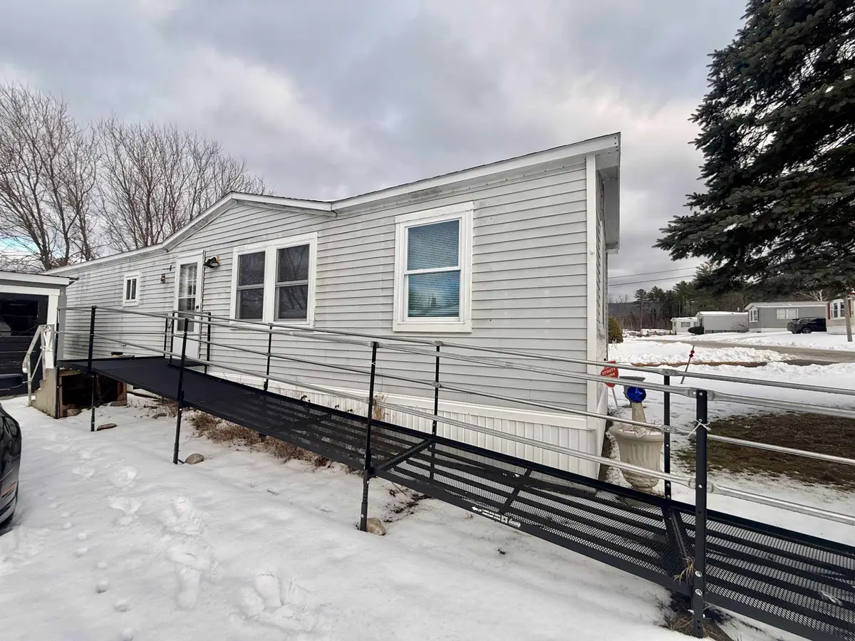 9 Billings Mobile Manor, Rutland, VT 05701 - Image #1