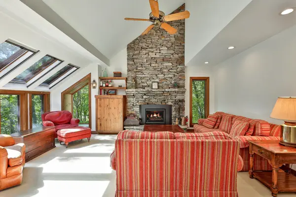 78 Coopers Trace, Plymouth, VT 05056