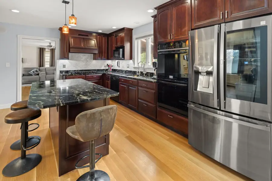 8 Moss Glen Lane, South Burlington, VT 05403 - Image #3