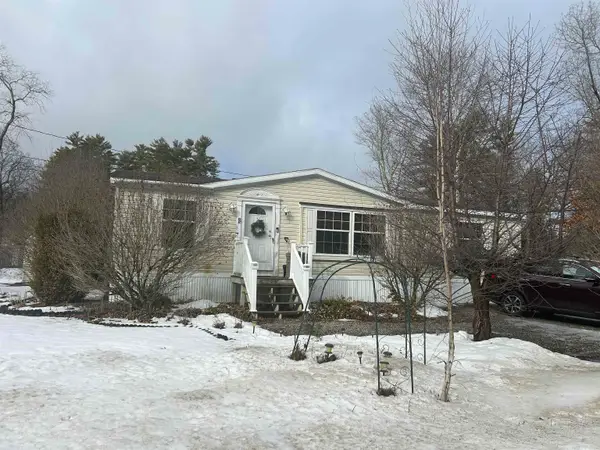 3 Federal Hill Lane, Lee, NH 03824